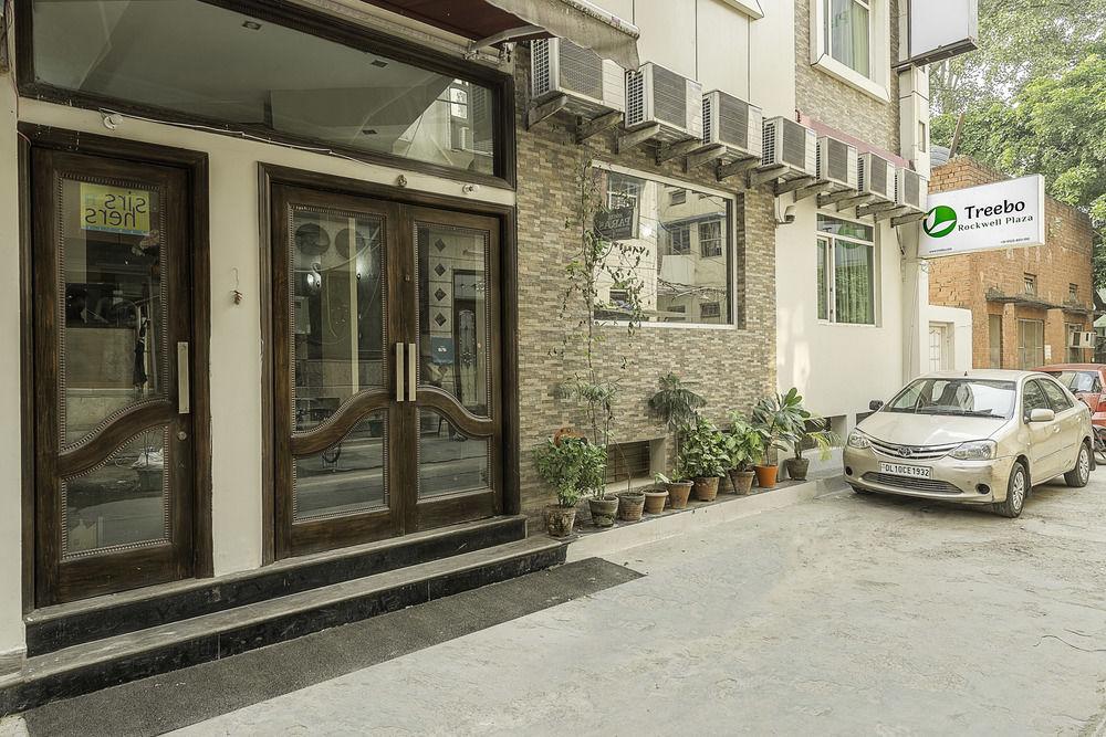 Treebo Rockwell Plaza Hotel Delhi  Exterior photo